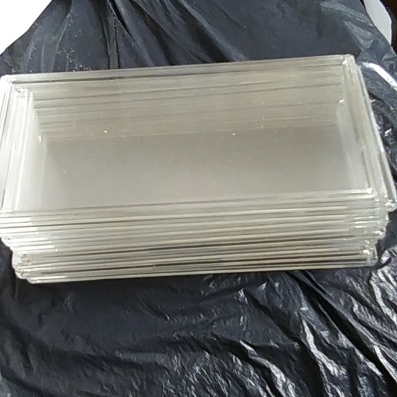 Money Display Holder (plexiglass) - Picture 5 of 5